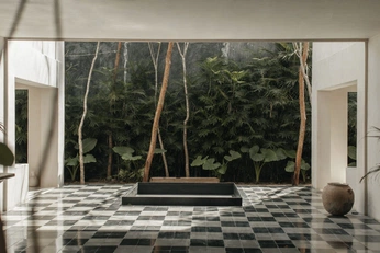 A cover of "indoor outdoor" cluster. The owner is jelsie. The cluster consists of 1 element.