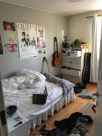 A cover of "Text Decoder" cluster. The owner is movingcolour. The cluster consists of 6 elements.