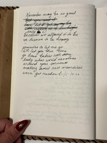 A cover of "words" cluster. The owner is mahisucks. The cluster consists of 18 elements.