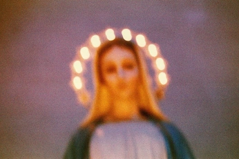 A cover of "divine" cluster. The owner is ethdaly. The cluster consists of 42 elements.