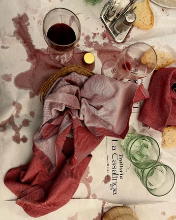 A cover of "WINE REFS" cluster. The owner is clickeye. The cluster consists of 6 elements.