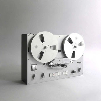 A cover of "Gear" cluster. The owner is apolloabhaile. The cluster consists of 6 elements.