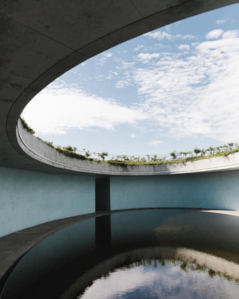 A cover of "Resonate" cluster. The owner is emmettpkl. The cluster consists of 1 element.