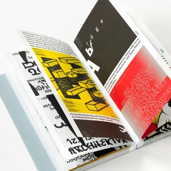 A cover of "interesting books" cluster. The owner is katekatarts. The cluster consists of 7 elements.