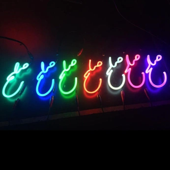 A cover of "art" cluster. The owner is amandaecreates. The cluster consists of 26 elements.