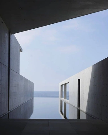 A cover of "aesthetic pics" cluster. The owner is sarahxlove. The cluster consists of 10 elements.