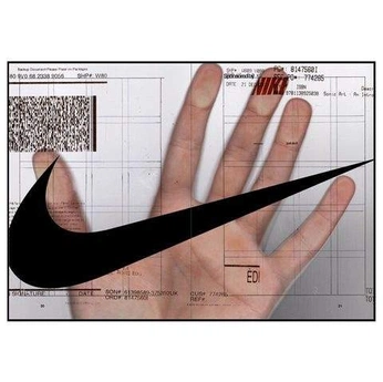 A cover of "CLASSIFIED" cluster. The owner is classifiedstudio. The cluster consists of 18 elements.