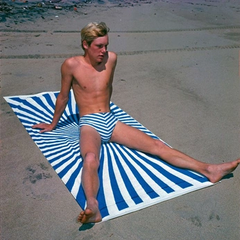 A cover of "SUMMER SHOOTS '25" cluster. The owner is jackbeaumont.1. The cluster consists of 10 elements.