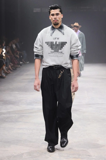 A cover of "UFW" cluster. The owner is danielsalad. The cluster consists of 3 elements.