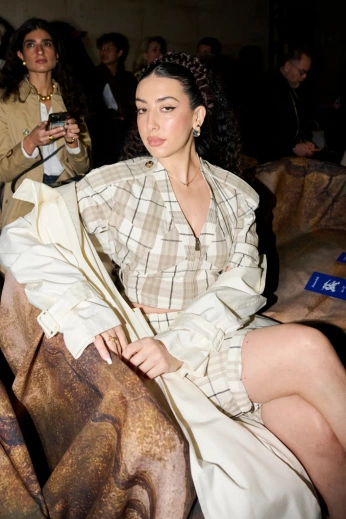 A cover of "Burberry" cluster. The owner is sasullivan. The cluster consists of 27 elements.