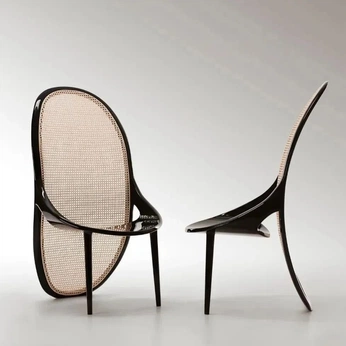 A cover of "chairs" cluster. The owner is maja.trk. The cluster consists of 3 elements.