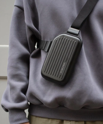 A cover of "Case" cluster. The owner is dhnorberg. The cluster consists of 51 elements.