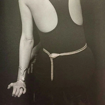 A cover of "Knits" cluster. The owner is emloularsen. The cluster consists of 20 elements.