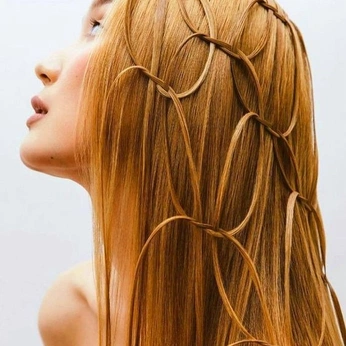 A cover of "photos" cluster. The owner is zeroogyy. The cluster consists of 91 elements.